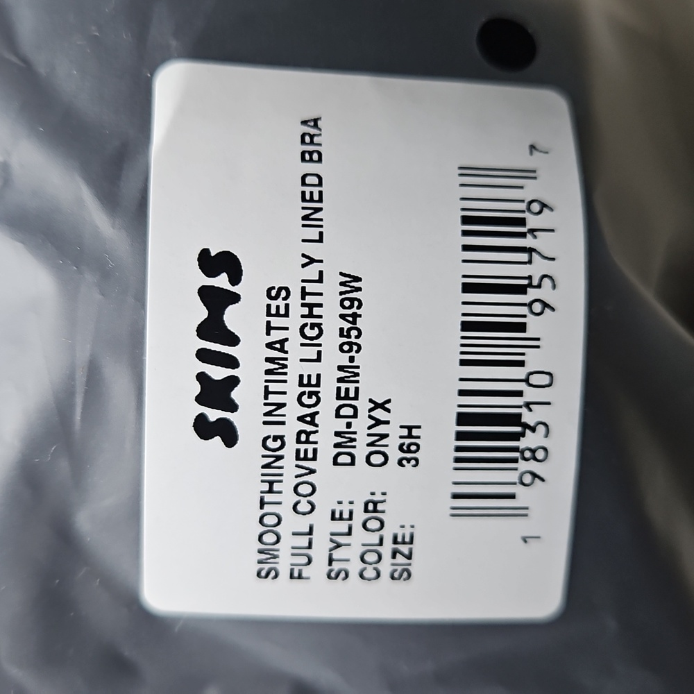 SKIMS Smoothing Intimates Full Coverage Lightly Lined Bra - Picture 7 of 11